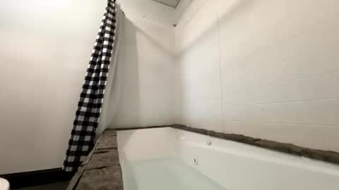 bigrichard1469 online show from April 8, 3:18 am