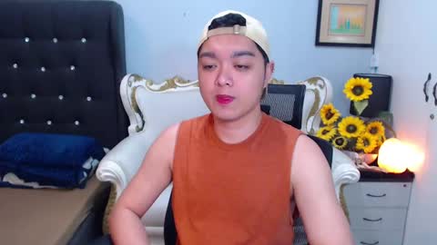 Snapshot of bigshowforyouxx chatting on February 27, 7:01 am Jay online show from February 27, 7:01 am