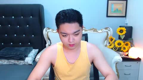 Snapshot of bigshowforyouxx chatting on February 24, 7:22 am Jay online show from February 24, 7:22 am