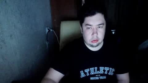 Snapshot of bigsiberianyety chatting on December 15, 9:35 am Yeti online show from December 15, 9:35 am