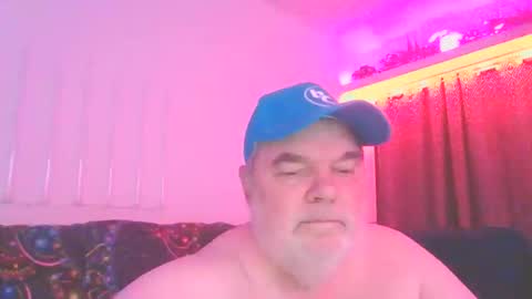 bigstuffbear online show from February 26, 8:59 am