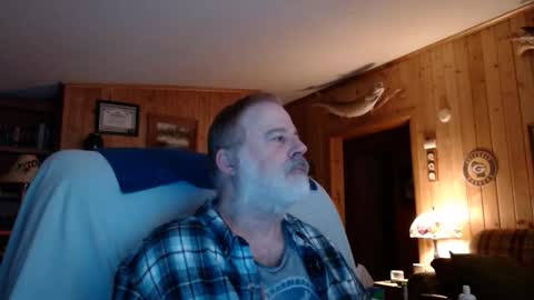 bigthicksatisfying2 online show from April 25, 6:49 am