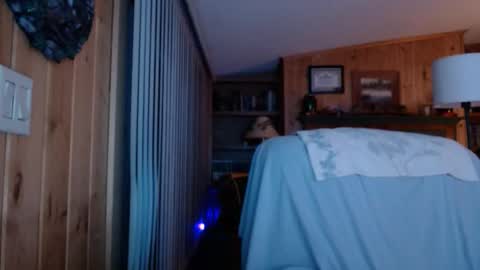 bigthicksatisfying2 online show from October 27, 4:04 am