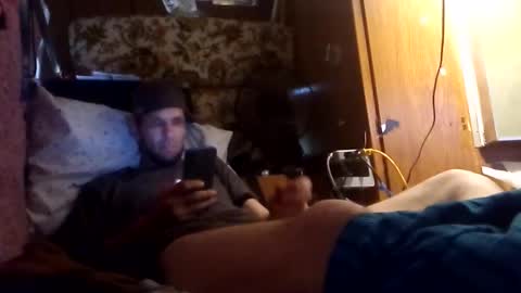 Snapshot of bigwalkdog420 chatting on February 7, 5:18 pm bigwalkdog420 online show from February 7, 5:18 pm