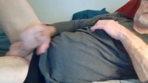 Snapshot of bigwebone chatting on February 3, 4:35 am Bigwebone online show from February 3, 4:35 am