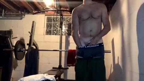 Snapshot of bijockdadohio chatting on December 18, 12:54 am Jeff online show from December 18, 12:54 am