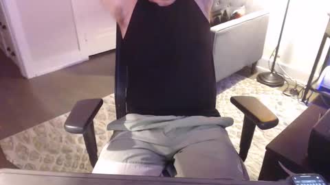 Snapshot of bijockdadohio chatting on December 26, 11:57 pm Jeff online show from December 26, 11:57 pm