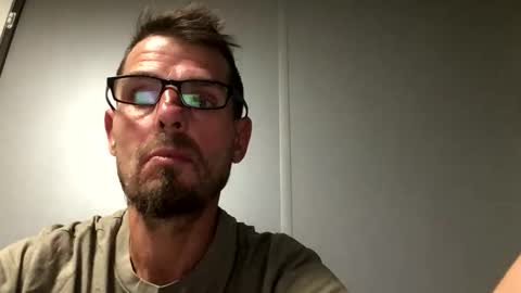 Snapshot of bilbaobilbao35 chatting on September 14, 7:16 pm bilbao44 online show from September 14, 7:16 pm