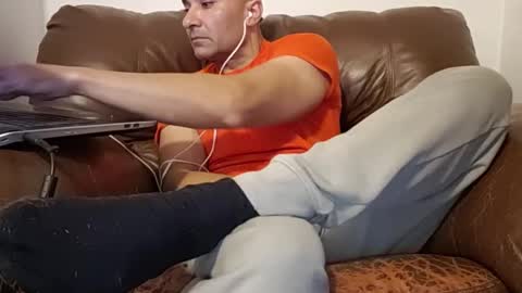 Snapshot of bilie11 chatting on October 30, 5:53 am bilie11 online show from October 30, 5:53 am