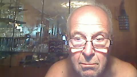 Snapshot of bill_25061 chatting on September 22, 1:43 pm bill_25061 online show from September 22, 1:43 pm