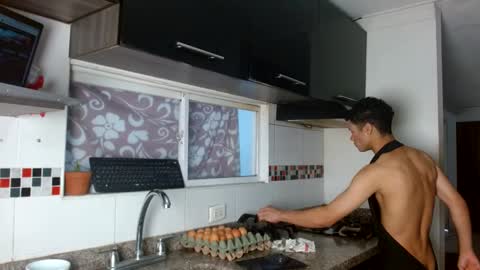 Snapshot of billi_till chatting on September 12, 12:38 pm billi_till online show from September 12, 12:38 pm