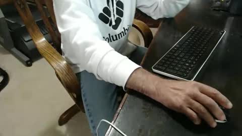 billy471 online show from April 21, 9:32 pm