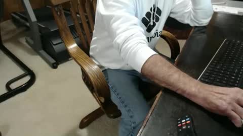 billy471 online show from March 5, 9:22 pm