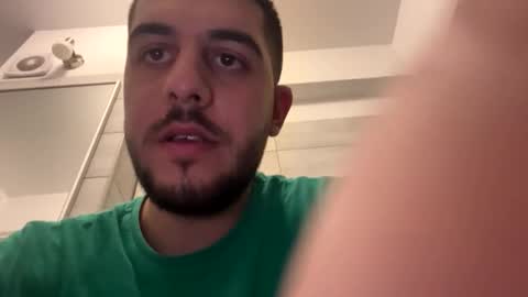Snapshot of billy_antonny11 chatting on October 10, 5:51 pm billy_antonny11 online show from October 10, 5:51 pm