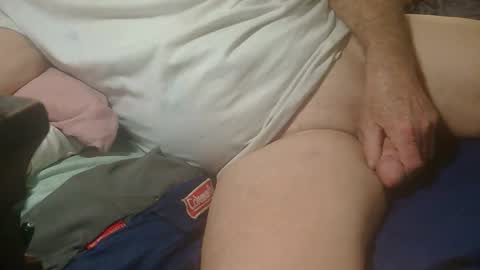 Snapshot of billyhuey12 chatting on February 24, 7:00 am NUMROUNO MACK online show from February 24, 7:00 am