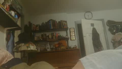 Snapshot of billyhuey12 chatting on January 21, 4:22 am NUMROUNO MACK online show from January 21, 4:22 am
