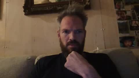 bingolingo33 online show from December 4, 6:06 pm