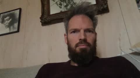 bingolingo33 online show from December 10, 9:33 am