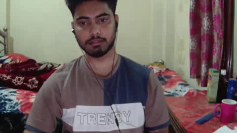 birbikrom104 online show from March 28, 3:45 pm