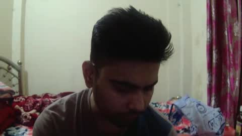 birbikrom104 online show from March 8, 11:47 am