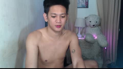 alex online show from March 24, 6:24 pm