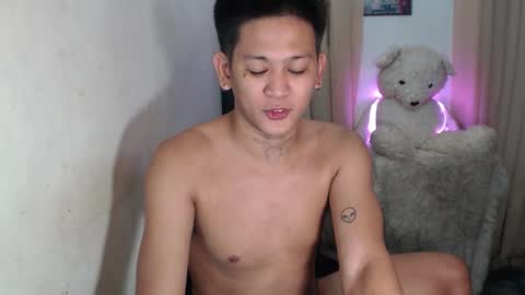 Snapshot of bj_alex31 chatting on October 8, 8:57 pm alex online show from October 8, 8:57 pm