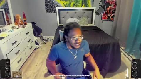 Snapshot of blaccanalmatters chatting on January 8, 10:48 pm Plant Base Streamers From Pennsylvania online show from January 8, 10:48 pm