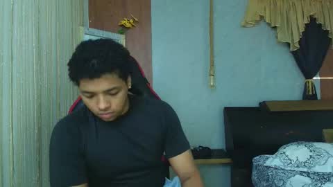 black_king_241 online show from June 9, 12:51 pm
