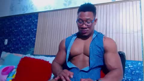 duglas online show from February 18, 5:21 pm