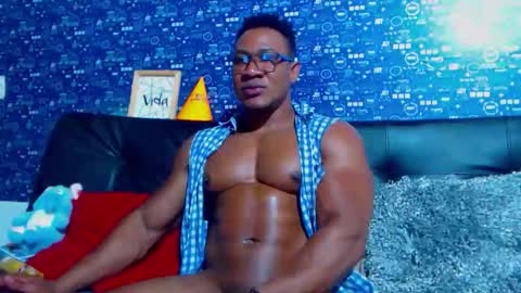 duglas online show from November 26, 5:16 pm