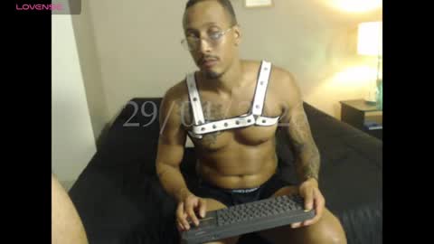 DWAYNE BELL online show from April 30, 6:09 am