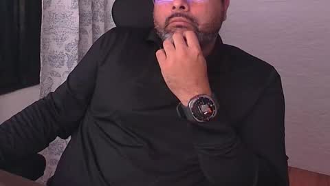 blackfirebird online show from December 21, 7:38 am