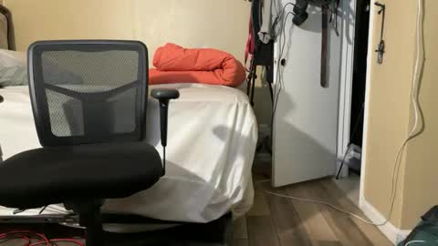 Snapshot of blackjag107 chatting on October 22, 1:42 am blackjag107 online show from October 22, 1:42 am