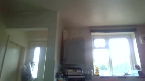 Snapshot of blackvswhite2022 chatting on February 11, 1:51 pm blackvswhite2022 online show from February 11, 1:51 pm