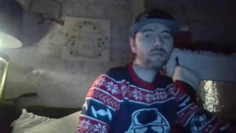 Snapshot of blackvswhite2022 chatting on December 31, 11:28 pm blackvswhite2022 online show from December 31, 11:28 pm