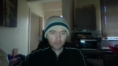 Snapshot of blackvswhite2022 chatting on February 12, 9:10 am blackvswhite2022 online show from February 12, 9:10 am