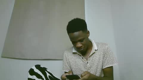 Snapshot of blackzilian_ chatting on October 17, 12:42 pm HASSAN online show from October 17, 12:42 pm