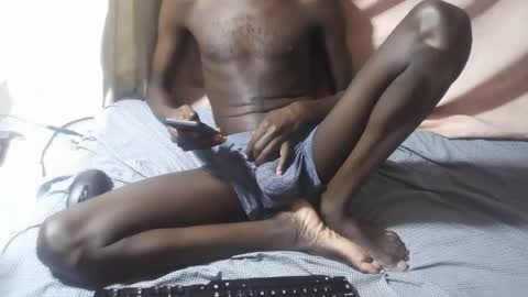 blackzilian_5 online show from June 22, 6:41 am