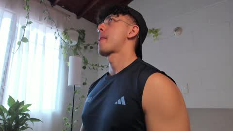 Blake Levi  Independent Model online show from April 24, 3:36 pm