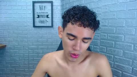 blakelovee online show from April 7, 7:25 pm