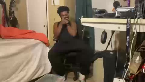 Snapshot of blakjag chatting on October 15, 7:27 am Blackjag00 online show from October 15, 7:27 am