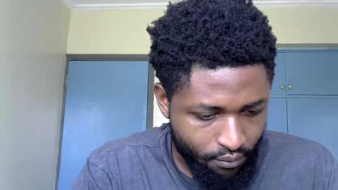 blakmoufaka online show from November 17, 5:43 am