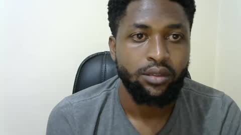 Snapshot of blakmoufaka chatting on October 27, 8:00 pm blakmoufaka online show from October 27, 8:00 pm