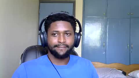 blakmoufaka online show from November 29, 7:21 am