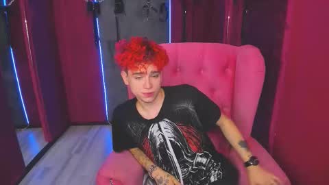 Snapshot of blalz_vok chatting on October 2, 9:41 pm Blaiz online show from October 2, 9:41 pm