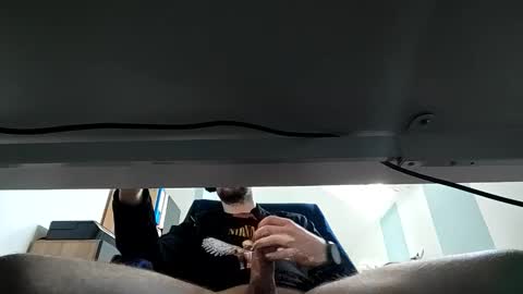 blambum0815 online show from April 14, 11:32 am