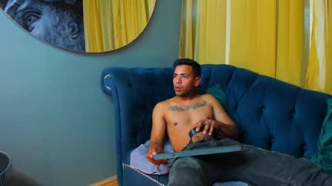 blazetorres online show from September 25, 1:59 am