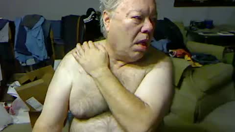 Snapshot of blemon32 chatting on October 21, 12:30 pm Bob online show from October 21, 12:30 pm