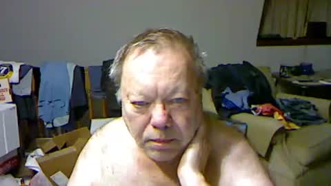 Snapshot of blemon32 chatting on October 19, 10:51 am Bob online show from October 19, 10:51 am