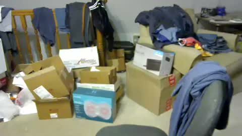 Snapshot of blemon32 chatting on October 25, 1:02 pm Bob online show from October 25, 1:02 pm